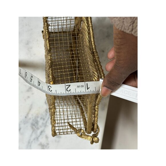 Vintage Gold Star Shaped Wicker Wire Basket Box with Lid – Hanging Metal Star Co - Picture 5 of 7